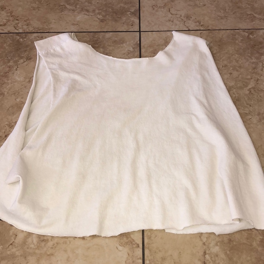 White crop top